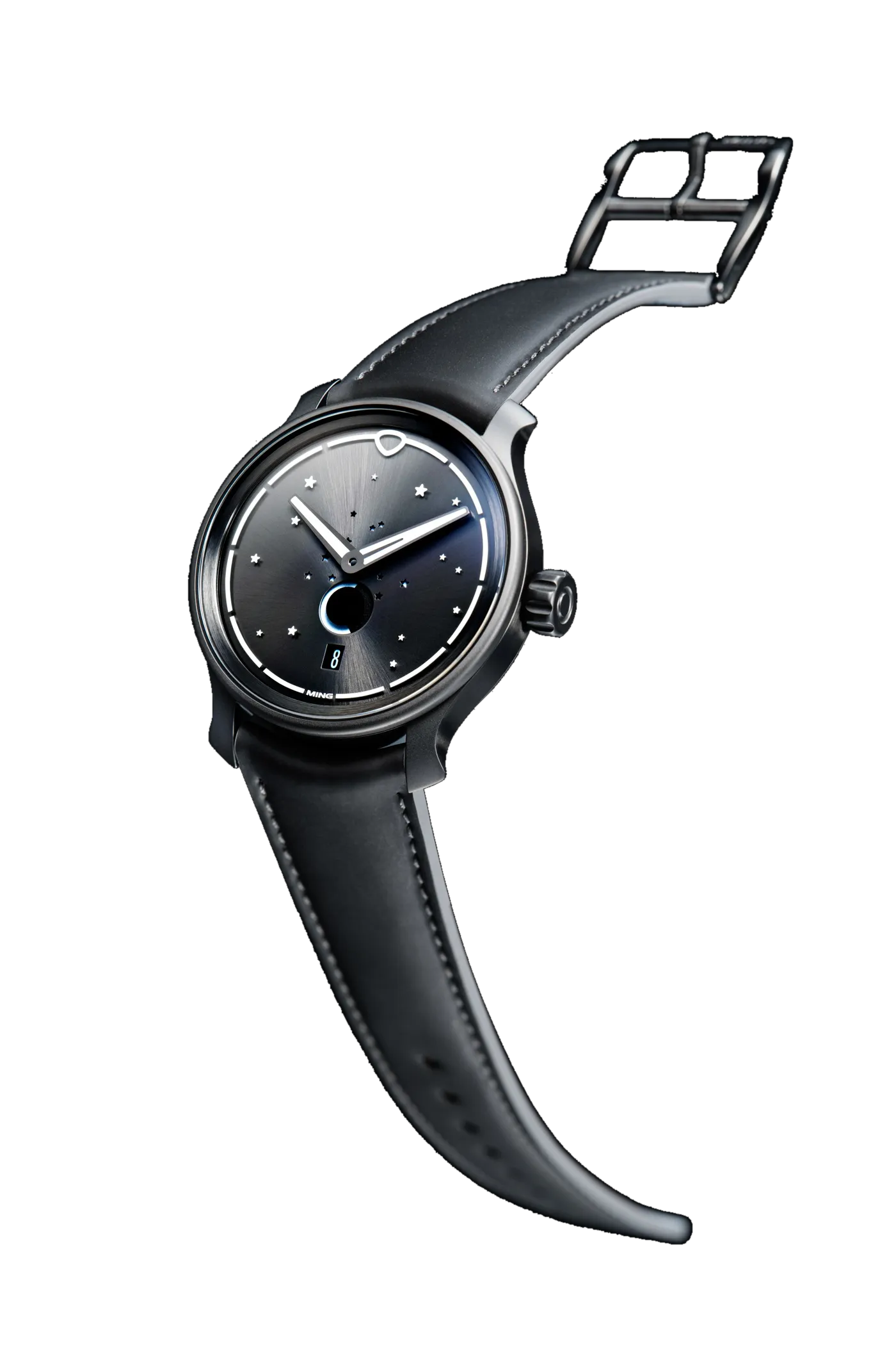 MING 37.05 Series 2 Special Edition holdfázisos óra szürke bőrszíjjal, átlátszó háttéren.