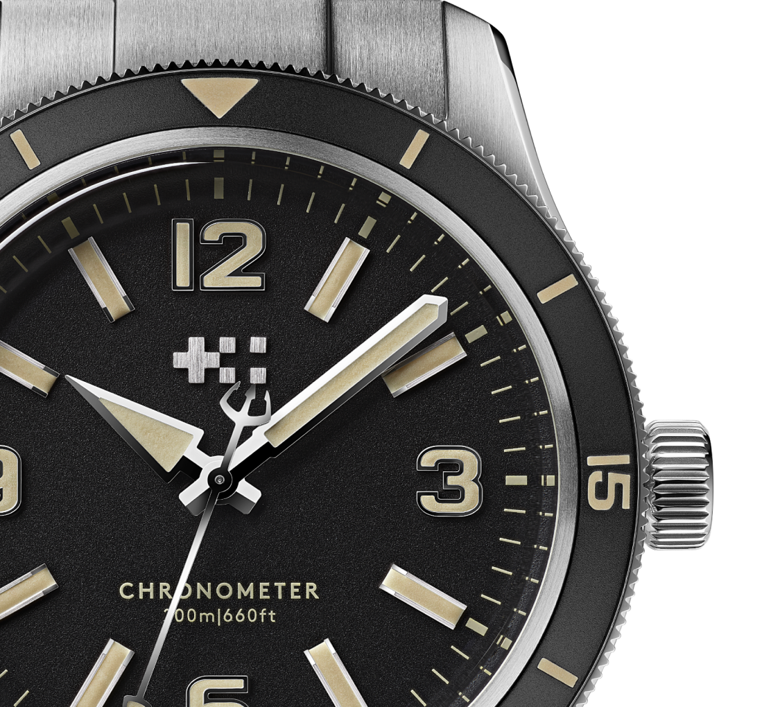 Christopher Ward C60 Trident Biscay Automatic / GMT / Bronze